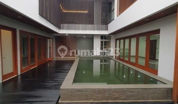 Dijual Cepat Rumah Modern Tropical Pondok Indah