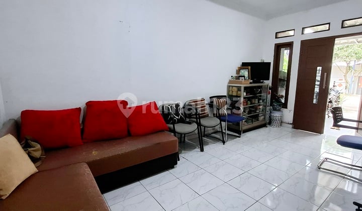 Now, Beautiful House for Sale in Graha Bunga