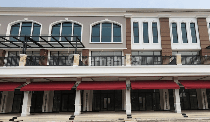 Ruko 3 lantai di Scarlet Commercial Summarecon Bekasi.