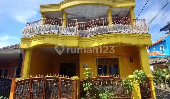 Hoek, Rumah 2 lt Siap Huni di Mayanggi atau Perum Mayang Pratama.