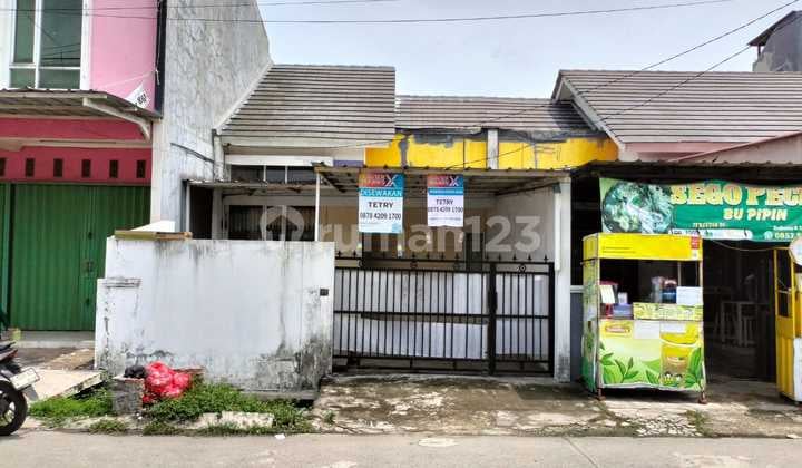 Darmawangsa Residence. Pinggir Jalan. Rumah 1 Lantai Siap Huni.