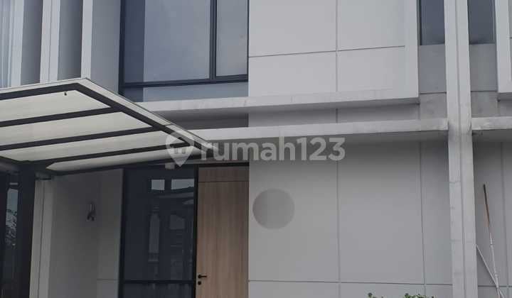 Lippo Cikarang Water Front Estate Cluster Travertine, Siap Huni