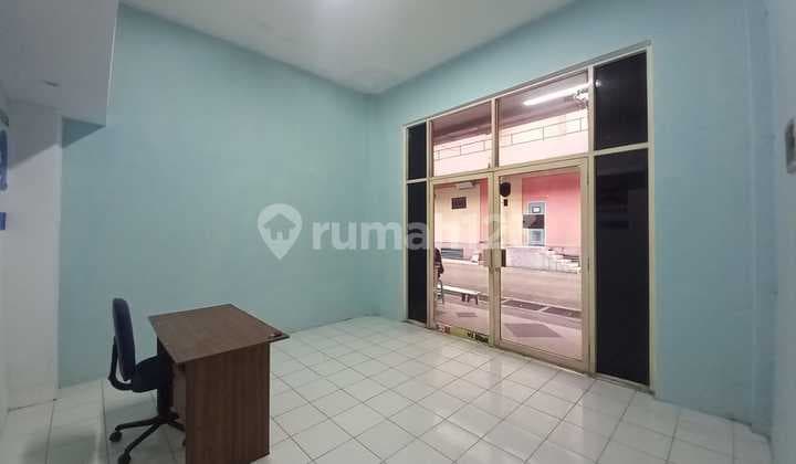 Ruko 3 Lantai Di Kawasan Grandmall Kranji, Kota Bekasi