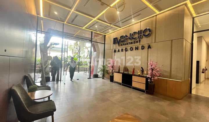 Evenciio Margonda Apartment. Furnished Studio, Just a Step Away from UI.