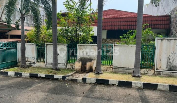 Rumah Didaerah Strategis Yg Berbatasan dengan 2 Wilayah Dki Jakarta Pusat & Timurcocok untuk Hunian Exlusive Si Pulomas, Jaktim