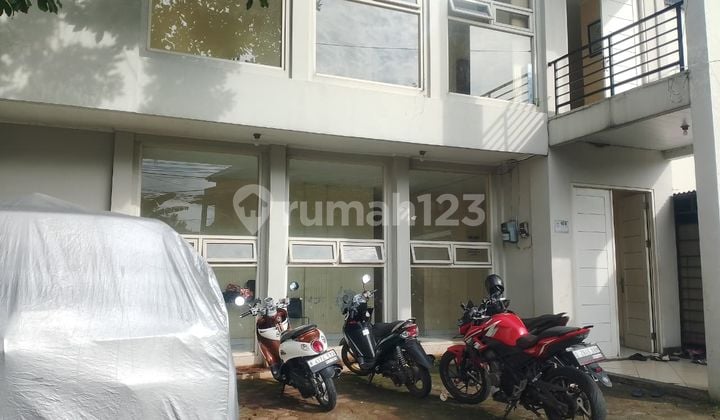 Kost An 2-Story Building in a Strategic Area, Beji Depok, for Quick Sale