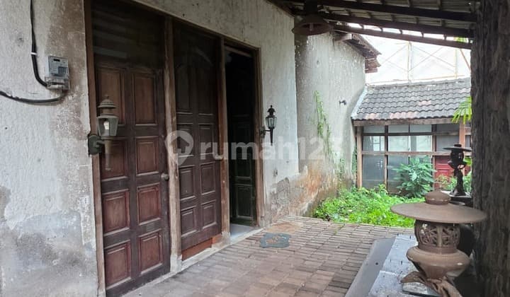 Rumah Hitung Tanah di Gelagah Cirendeu Cocok untuk Investor (GV)