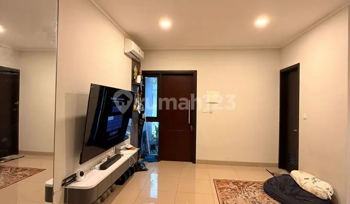 For Sale Nice 2-Story Semi-Furnished House in Summarecon Crown Gading Regia Cluster