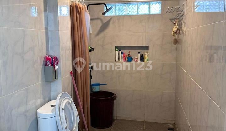 Dijual Rumah Siap Huni 2 Lantai di Harapan Indah - Bekasi