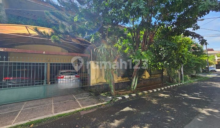 Rumah Asri Di Bukit Cinere Indah