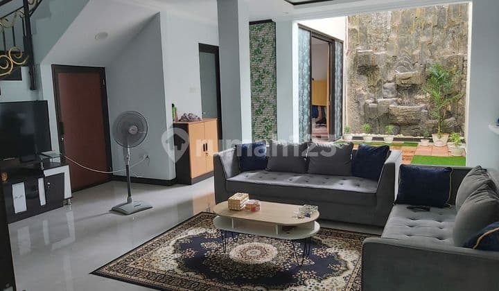 RUMAH SIAP HUNI BAGUS CANTIK RAPI MINIMALIS DI KAWASAN ELITE KELAPA GADING - GADING GRIYA RESIDENCE