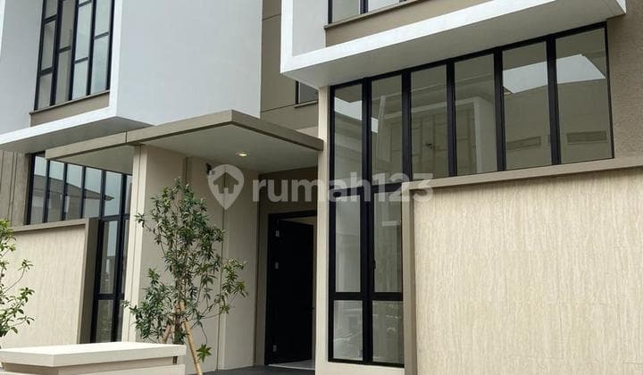 Rumah 2,5 Lantai 9X14 3Kt Semayang Asya Jgc Jakarta Garden City