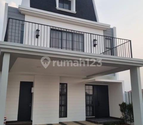 Rumah 3 Lantai 8x15 Kamar 4+1 Cluster Maison De Wisteria Metland