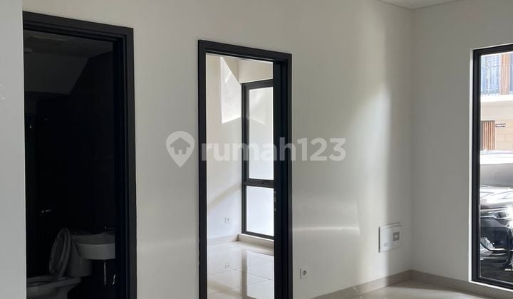 Termurah Rumah 2Lt Type 3Kt Attic Cluster Wisteria Metland