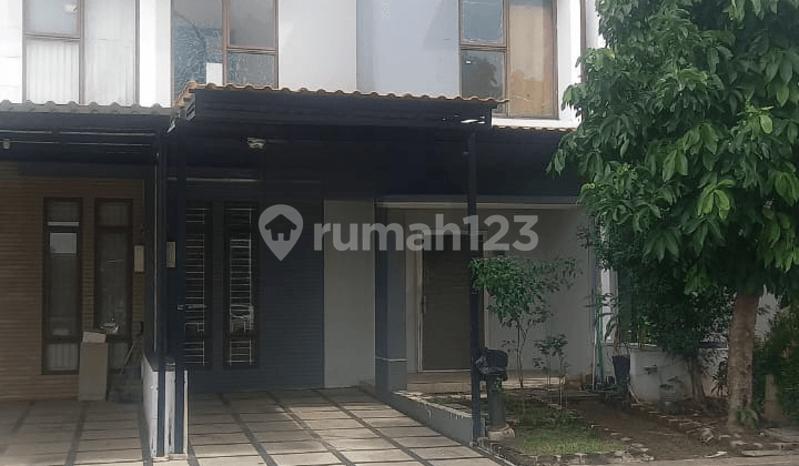 Rumah 2Lt 8x15 Type 3KT Semi Furnished Di Cluster Alamanda JGC