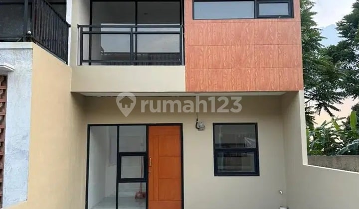 Dijual Rumah Baru Rasa Villa view City Light 2 Lantai Murah di Setiabudi Clove Condovillas Lembang di Pusat Kota Bandung.