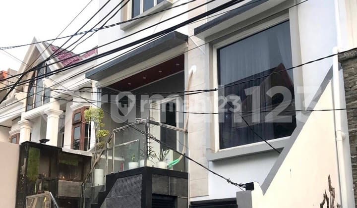 Dijual Rumah di RW 010 Kelapa Gading Timur Jakarta Utara