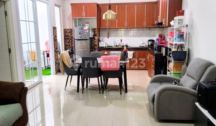 Beautiful Semi Furnished Adara Harapan Indah Cluster House