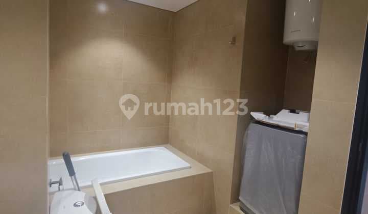 Branz Unit Corner View City