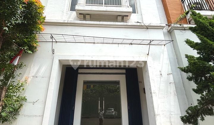Minimalis Rapih Siap Pakai