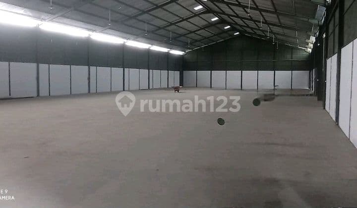 Gdng Lb. 960m2 Rapih Siap Huni Harus Sewa 3th