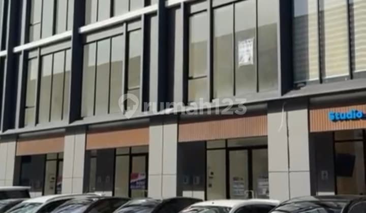 Ruko 3 Lantai Hampton Square Gading Serpon