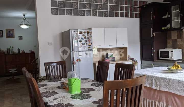 Well-Maintained Villa Concept House in Pondok Hijau