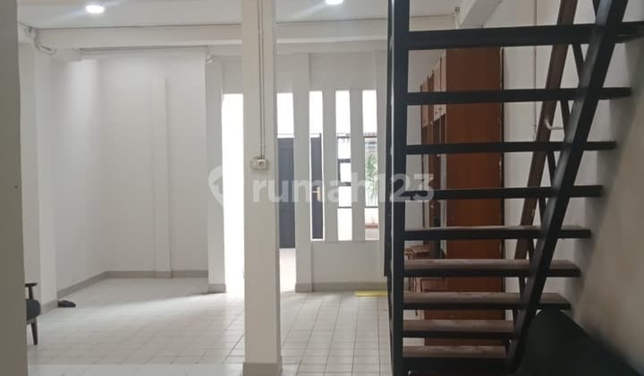 Rumah Minimalis Modern di Daerah Ciateul