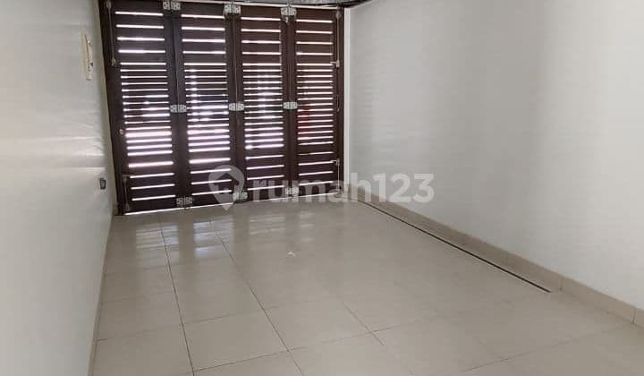 minimalist 2-story house in summarecon bandung