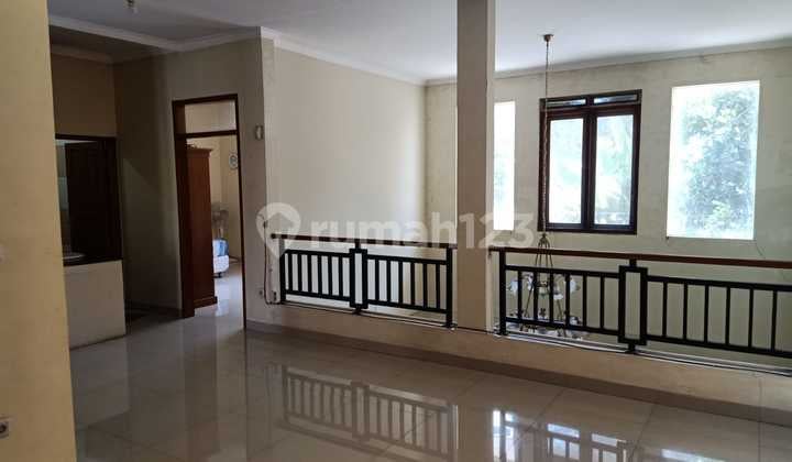 Rumah Cantik Siap Huni di Setiabudi Regency