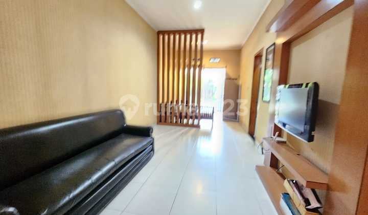 Comfortable Minimalist House in Mekar Wangi Complex
