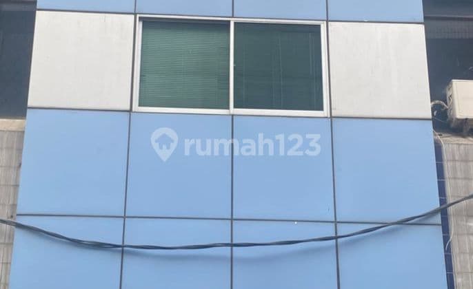Ruko di Komplek Karang Anyar Permai 55 HGB Bagus