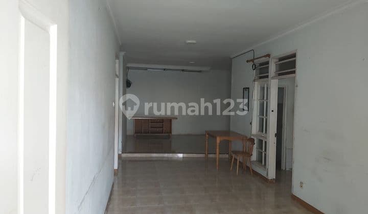 For Sale Ready-to-Live House in Taman Kencana Street, Nice