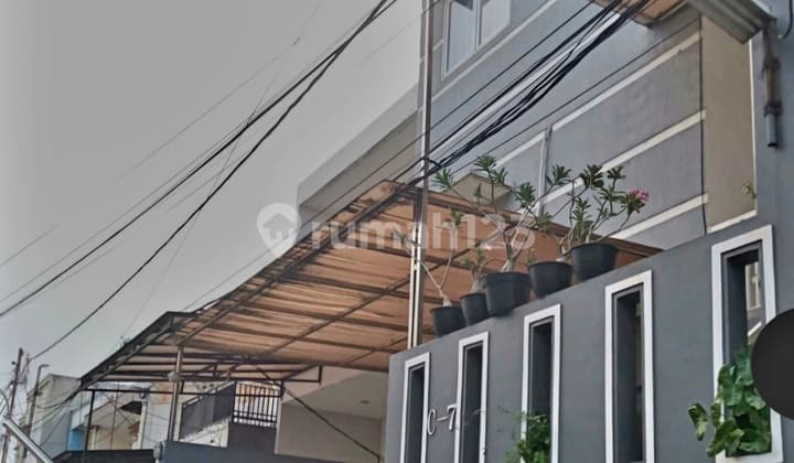 Rumah Bagus 3 Lantai.di Kelapa Gading Pegangsaan Ii