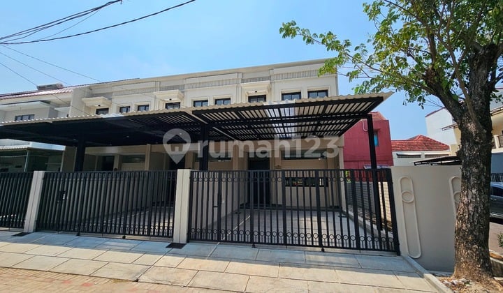 Rumah Classic Moderen Di Sektor Gading Serpong