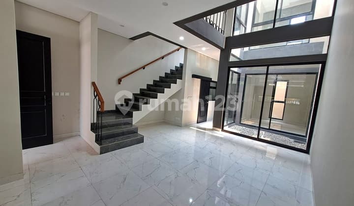 Rumah Rapih Bawa Hoki Di Villa Melati Serpong