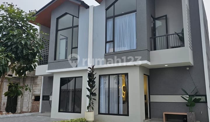 Rumah Nyaman Rapi di Serpong Jaya