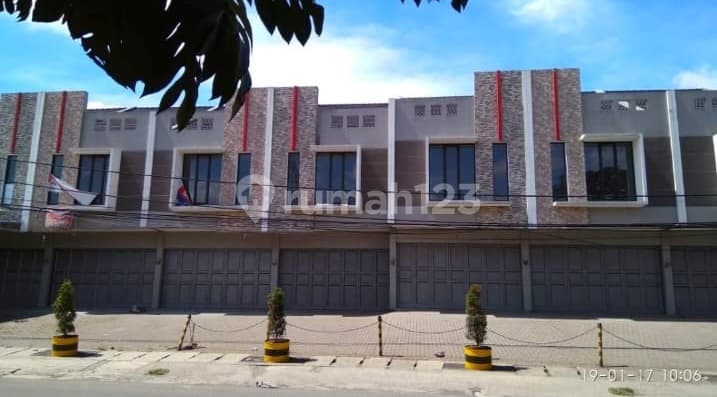 Ruko di Caringin, Bandung 140 m Bagus SHM