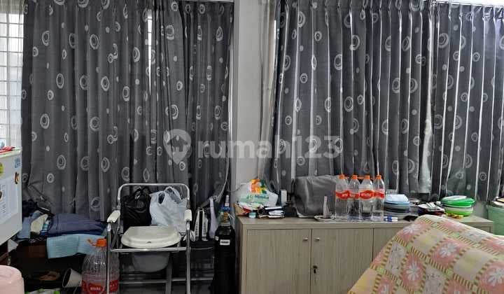 Rumah 2 Lantai Harga Menarik di Ancol Timur