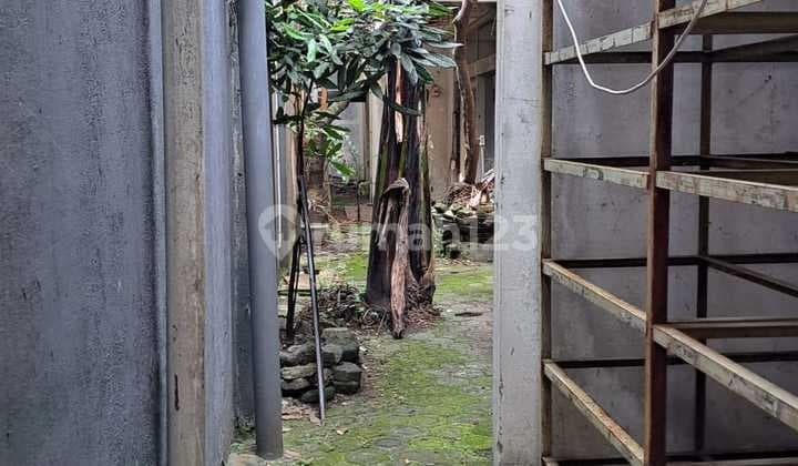 Business Space or Spacious Warehouse in Durman Sudirman Alley