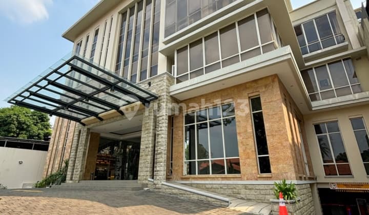 Mini Building di Kemang, Jakarta Selatan 10.000 M Bagus