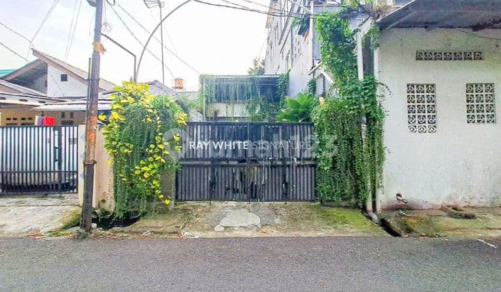 Dijual Rumah di Mampang Prapatan IV Jakarta Selatan