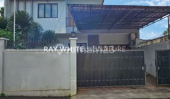 Dijual Rumah Layak Huni 2 Lantai Hadap Timur di Jl MPR Cipete