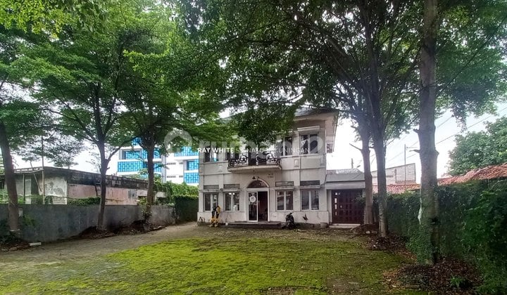 Tanah dan Bangunan Ex Cafe Bebas Banjir di jl Veteran Bekasi