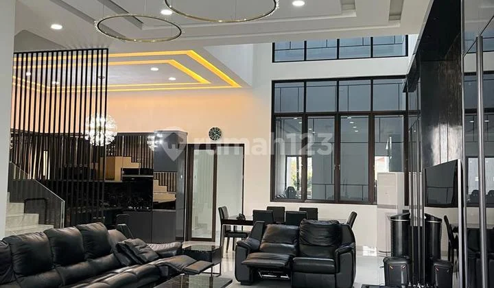 Disewa Rumah Mewa Minimalis Uk 10x20 Furnish Mewah Harga 250 Juta/Tahun Siap Huni