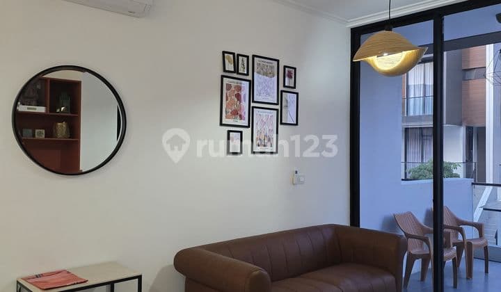 Disewa Rumah Golf Island Uk 5x17.5 meter 3 Lantai Full Renovasi Harga 350 Juta/Th Siap Huni