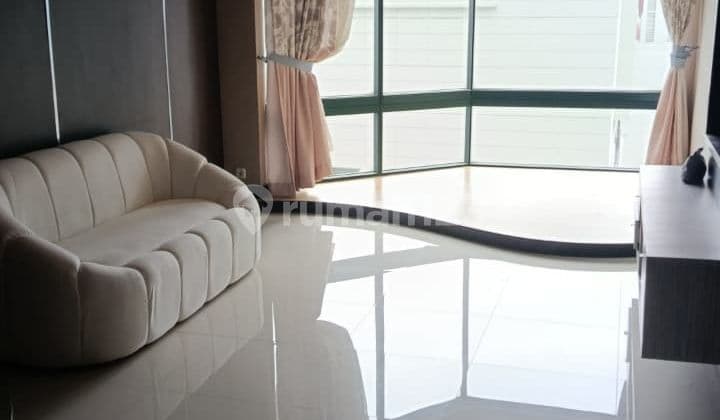 Dijual Cepat Apartemen Taman Anggrek 2Bedroom 81Meter Harga 1.550 M Nego Siap Huni