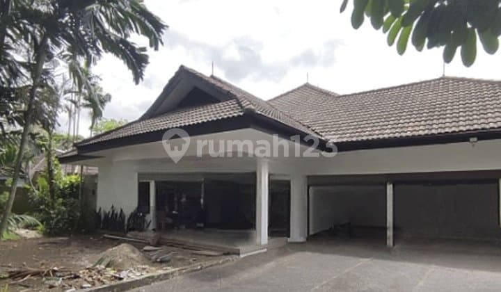 Disewakan Rumah di Area Kemang Jakarta Selatan Std669