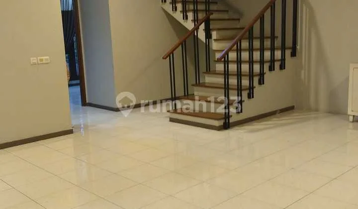 Rumah Bagus Siap di Huni Modernland Tangerang