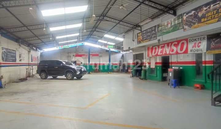 Bengkel/Ruang Usaha Siap di Gunakan Strategis Depan Jalan Raya di Karawaci